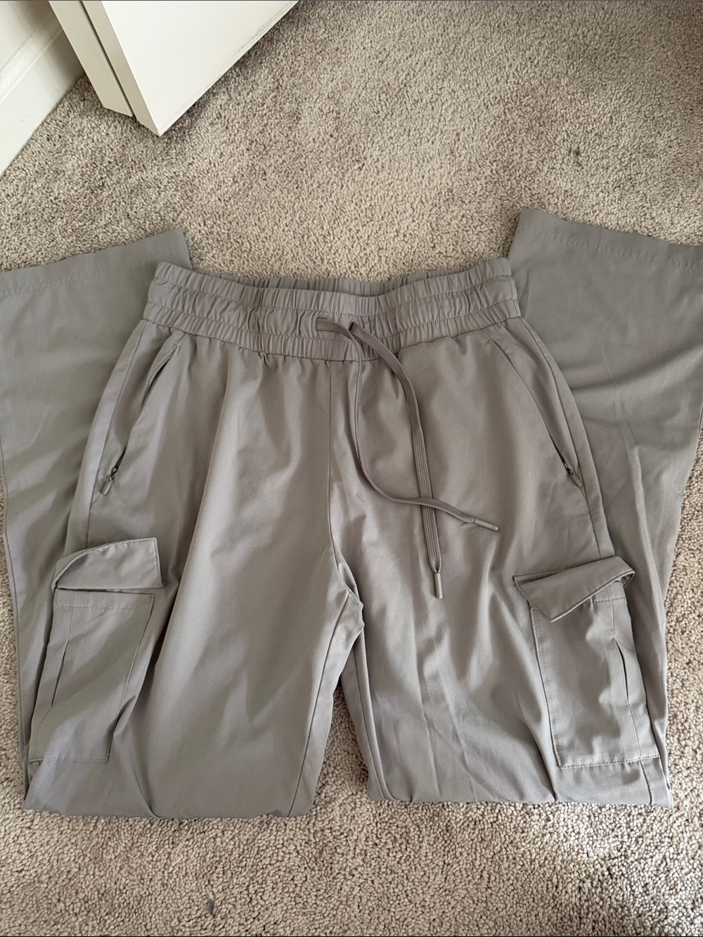 Kyodan Men's Light Gray Cargo Jogger Pants - Drawstring Waist
